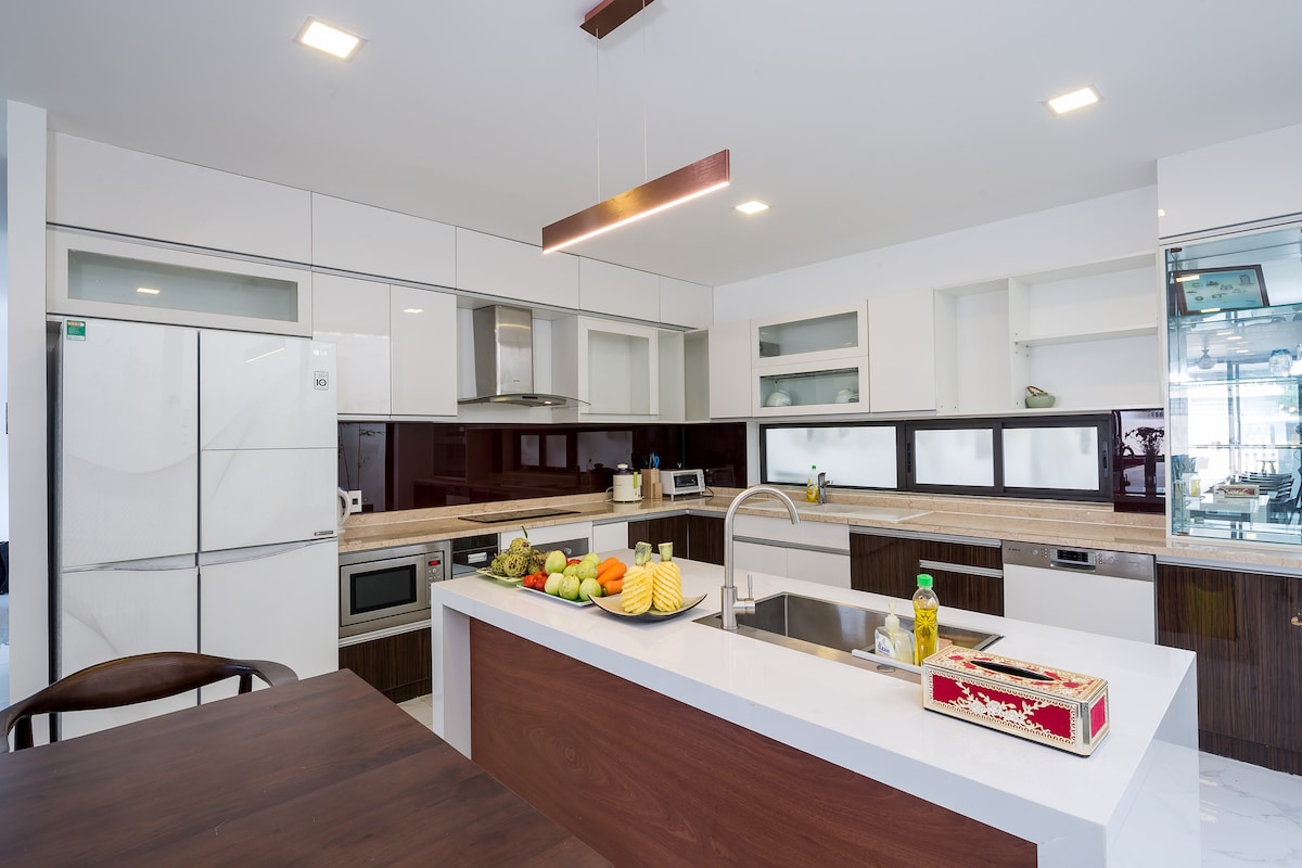 Bếp đầy đủ tiện nghi