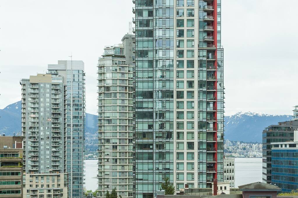 View from the living room, city, ocean and mountains