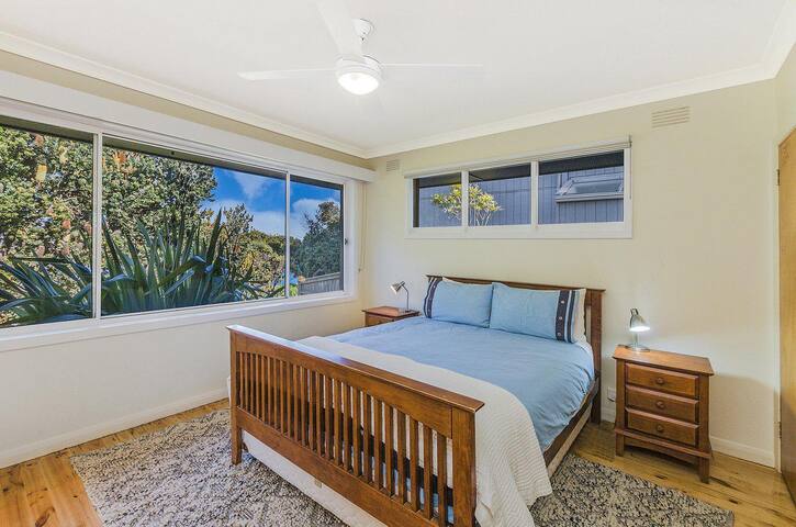 Rossleague House gallery image 5