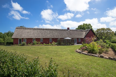 Cozy Country Retreat • 24 Guests • 400 m²