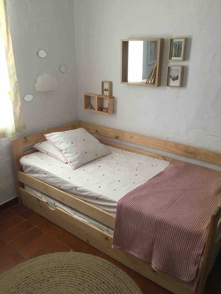Spálňa 2