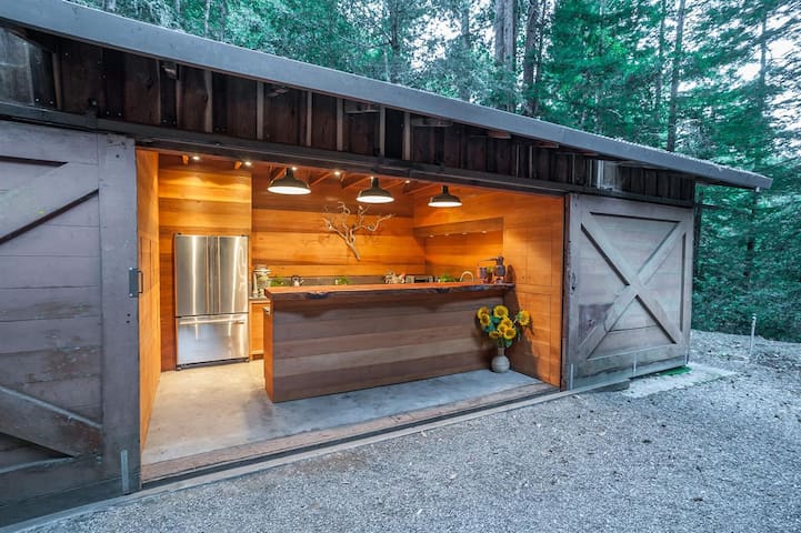 Glamping in the redwoods – Waldhaus at La Honda gallery image 2