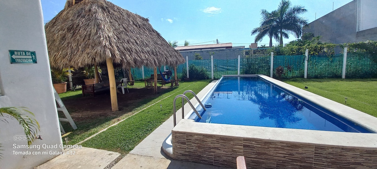 Charming apartment with pool Vacation homes for Rent in Barra de