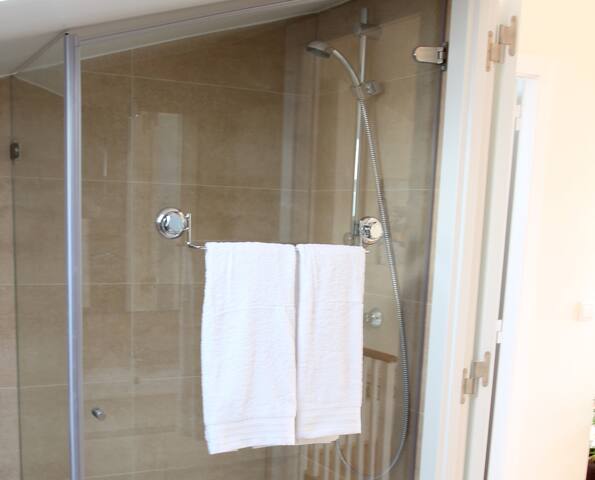 Duplex terrasse vue sur le Castelo Sao Jorge gallery image 5