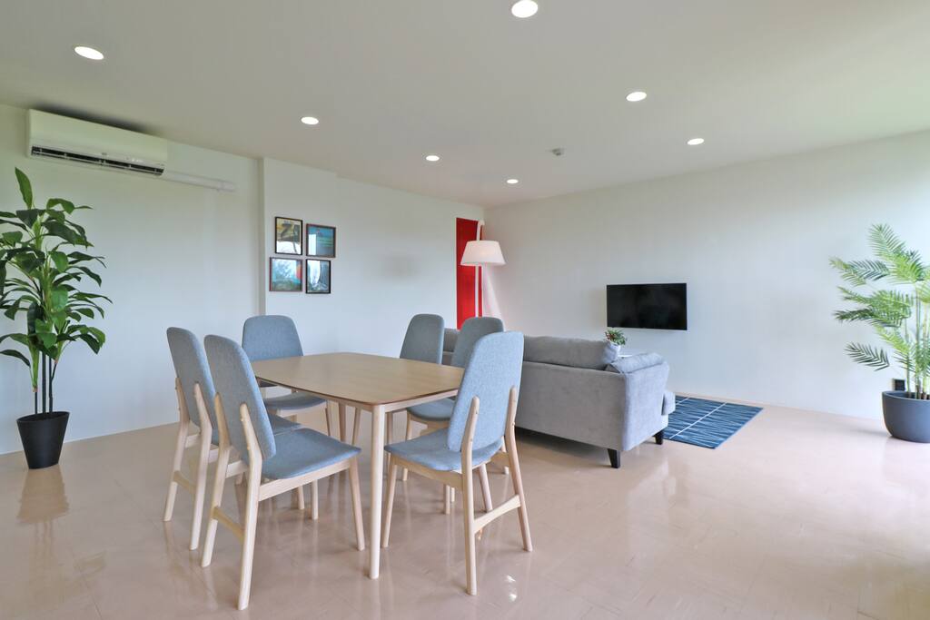 リビングダイニング
Living room