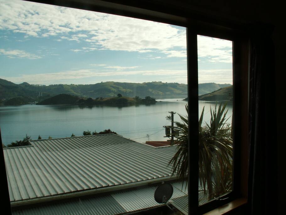 Looking towards Quarantine Island
