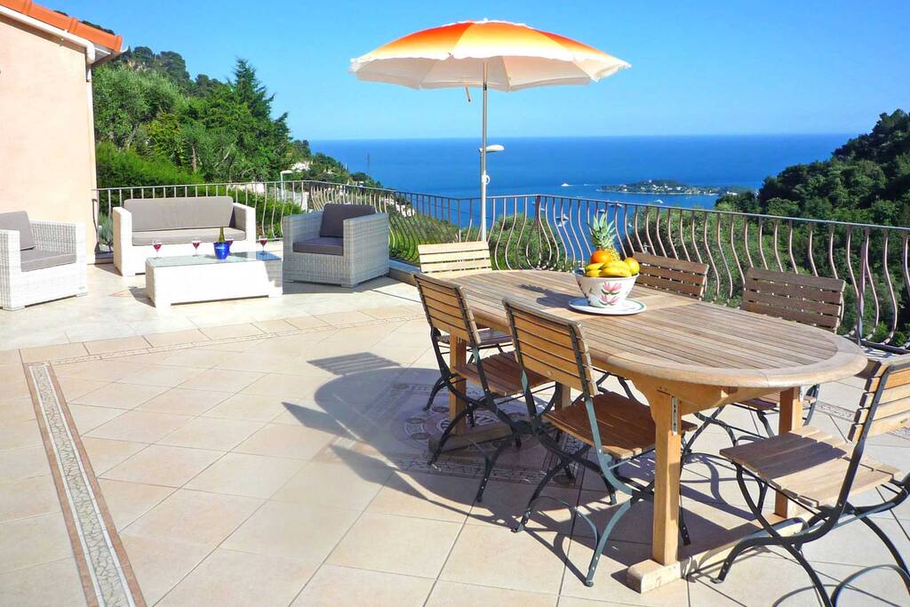 Large 70sq metre terrace with view