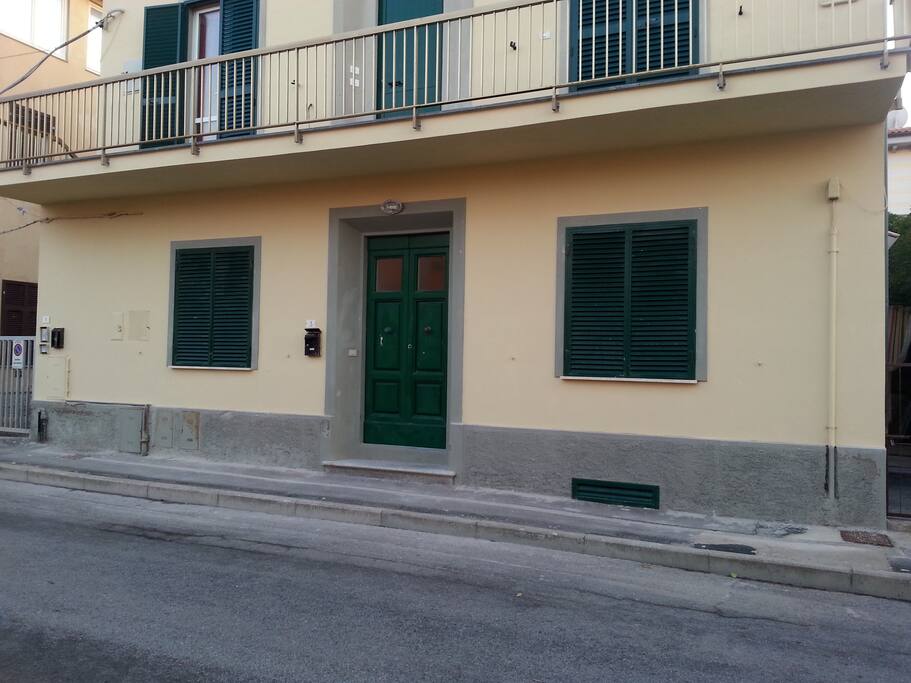 appartamento con accesso indipendente al piano terra