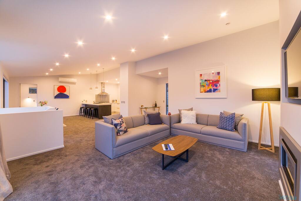 Spacious Open Plan Living Area