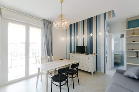 Trendy beachfront apartment