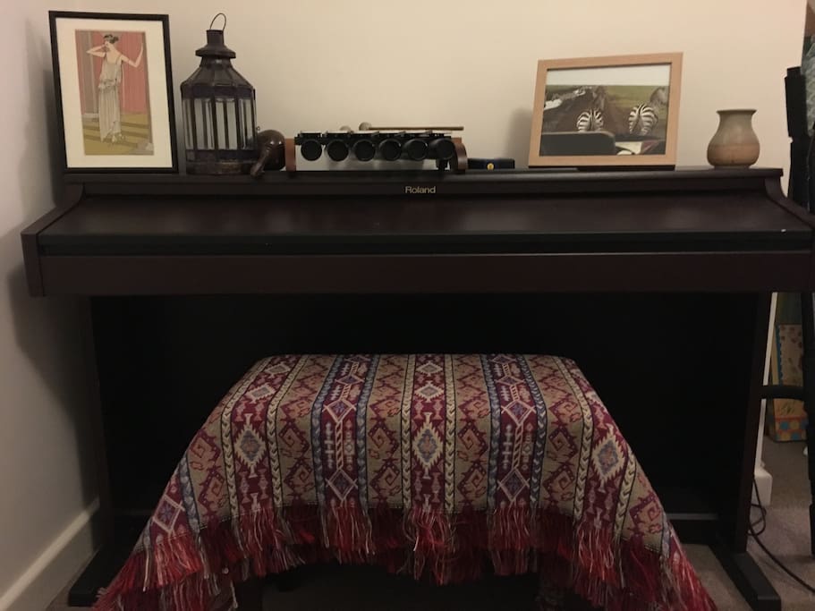 Electric piano.