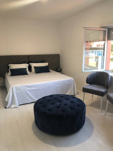 PRIVATE ROOM em complexo turístico MiNHOTEL