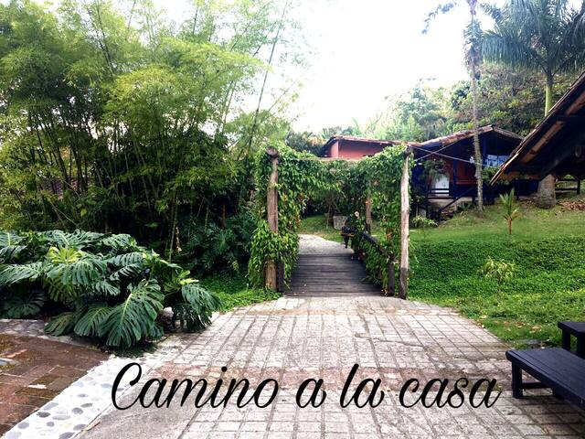 Finca las Vegas family atmosphere, recreation and work