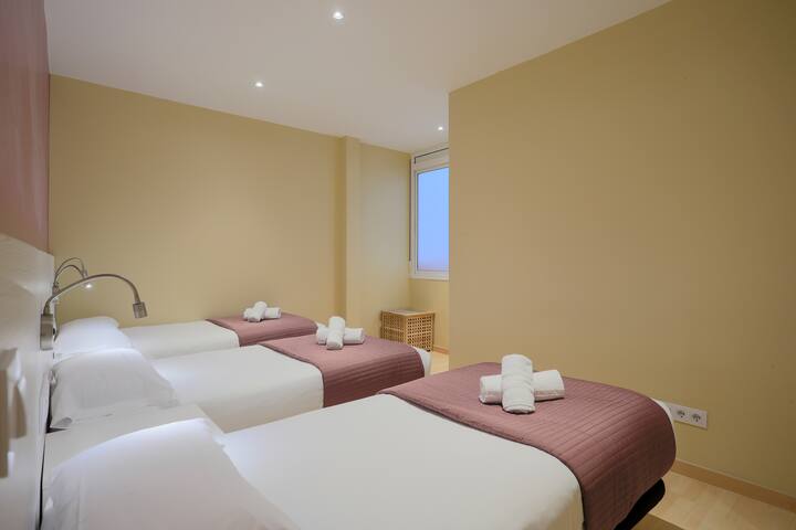 BBarcelona Sagrada Familia 01 gallery image 4