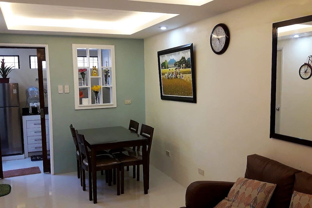 Dining & Kitchen