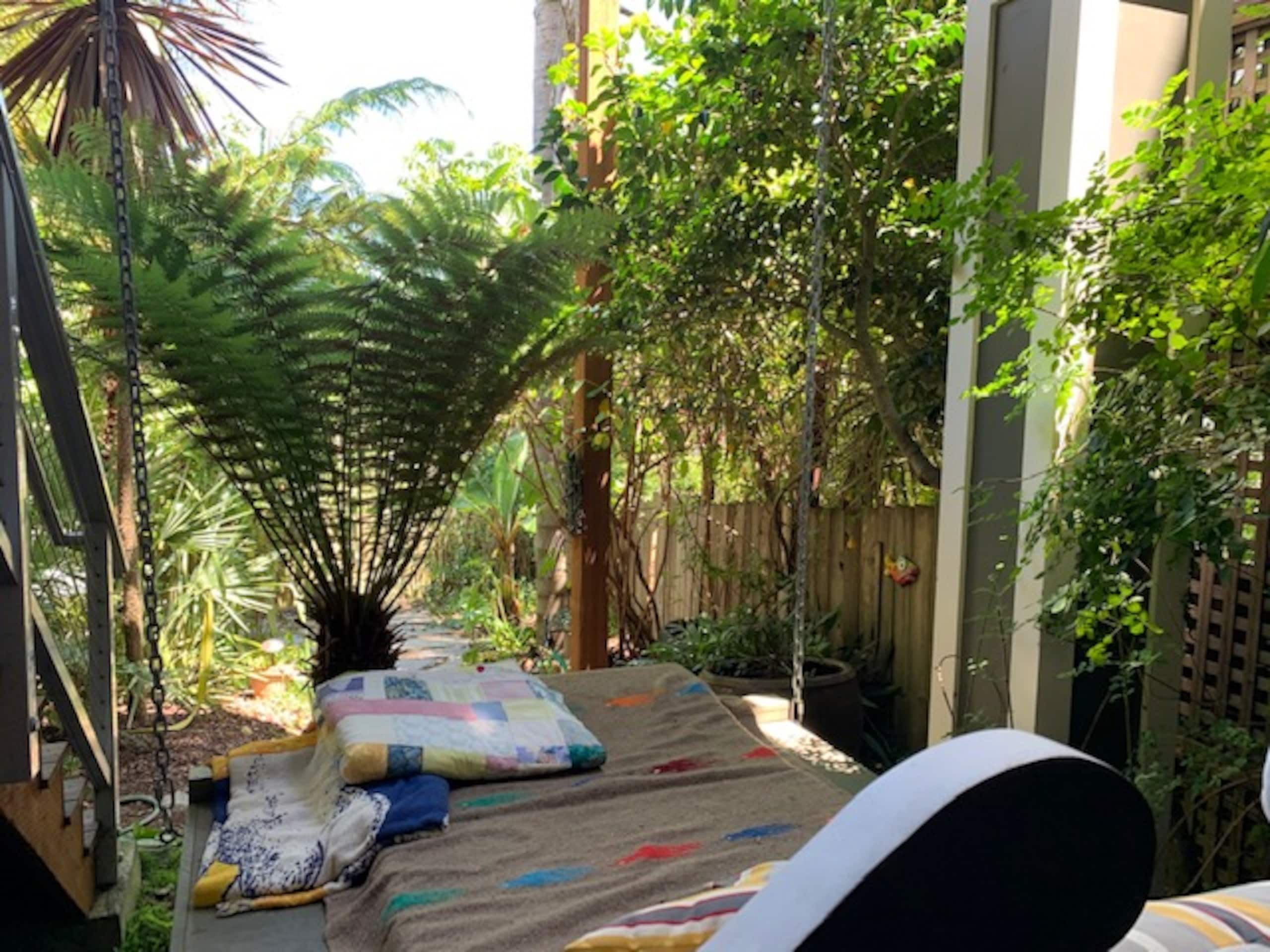 Home in San Francisco · ★4.98 · 1 bedroom · 1 bed · 1 bath - Image 9