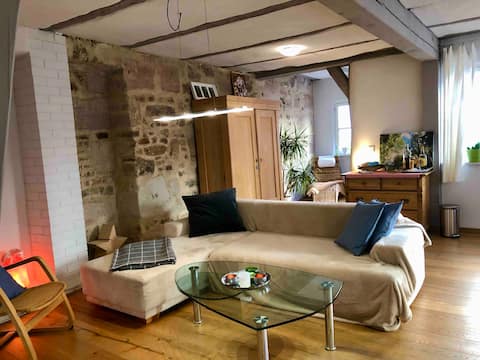 Top Airbnb: Fantastic old town apartment directly below the castle in Nürnberg