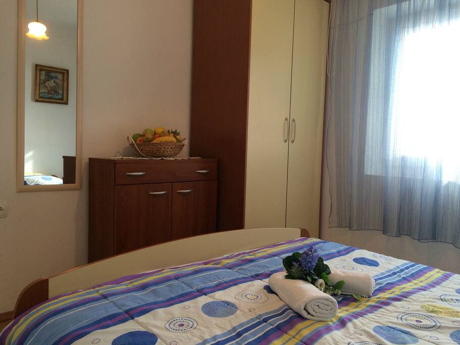 Room 1