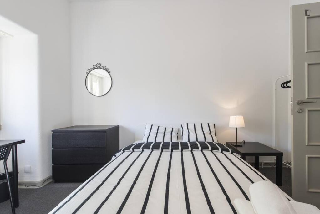 Lot's of light during the day but the window can be shut with blinds for confortable sleep