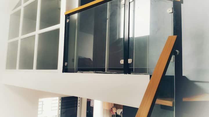 Rustic 3 Br House In Nuvali In Front Of Park - Calamba