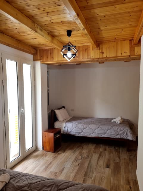 Bujtina Tinari Theth 6