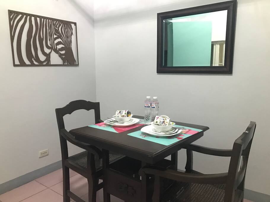 Dining area with complete dinnerware