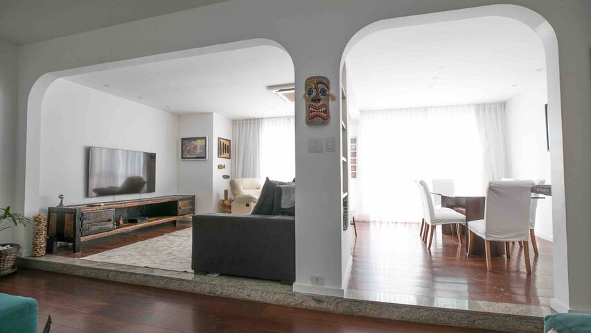 Rio Top 3 Bdr! Copacabana Top View! gallery image 3