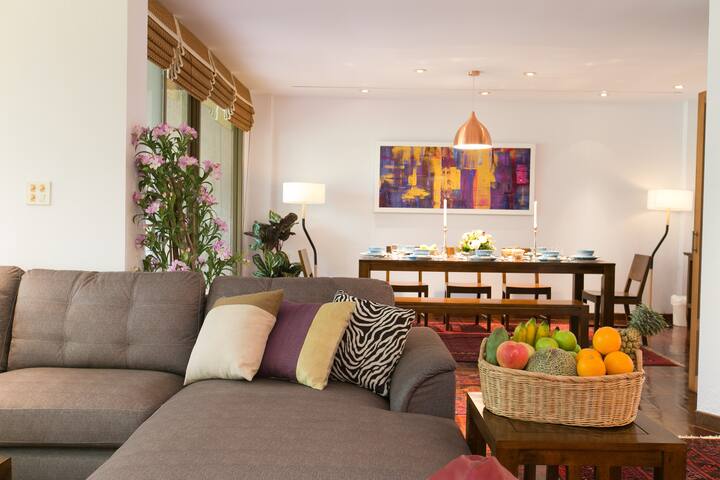 Elegant 6 Bedrooms House in Heart of Bangkok gallery image 5