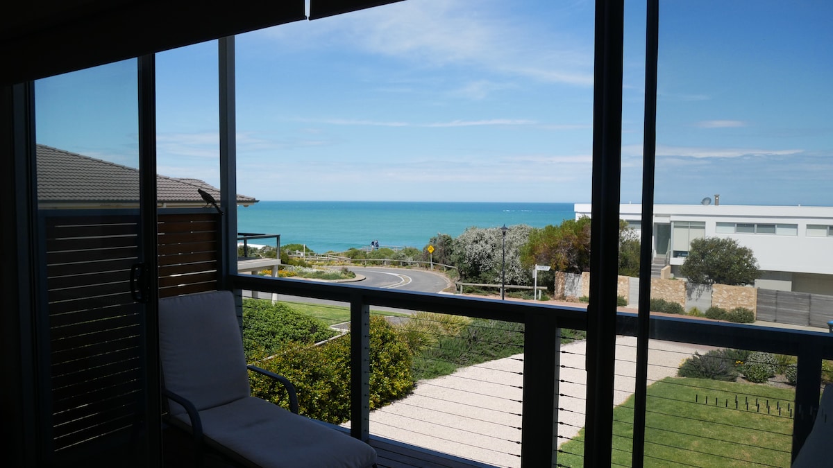 Top Airbnb: Port Elliot Boomer Beach House with ocean view à Port Elliot