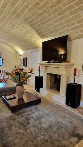 Trullo in Francavilla Fontana with amazing pool. gallery image 3