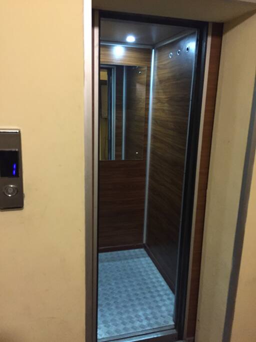 Elevator