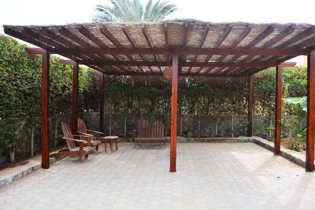 Pergola/ carport