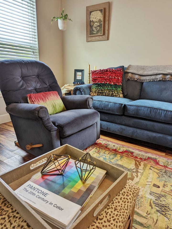 Downtown Bungalow Minutes From Beaches & Nightlife - Pensacola, FL