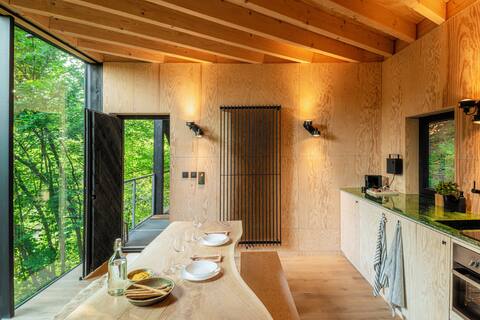 Hutstuf - The Fox & private rooftop sauna