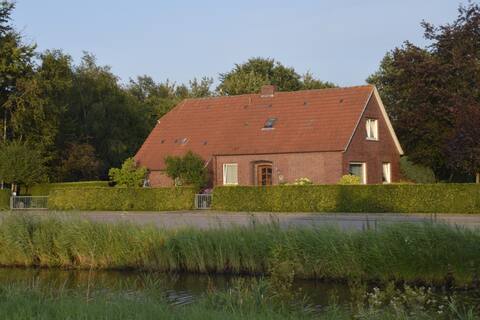 Fehnhaus an der Deutschen Fehnroute