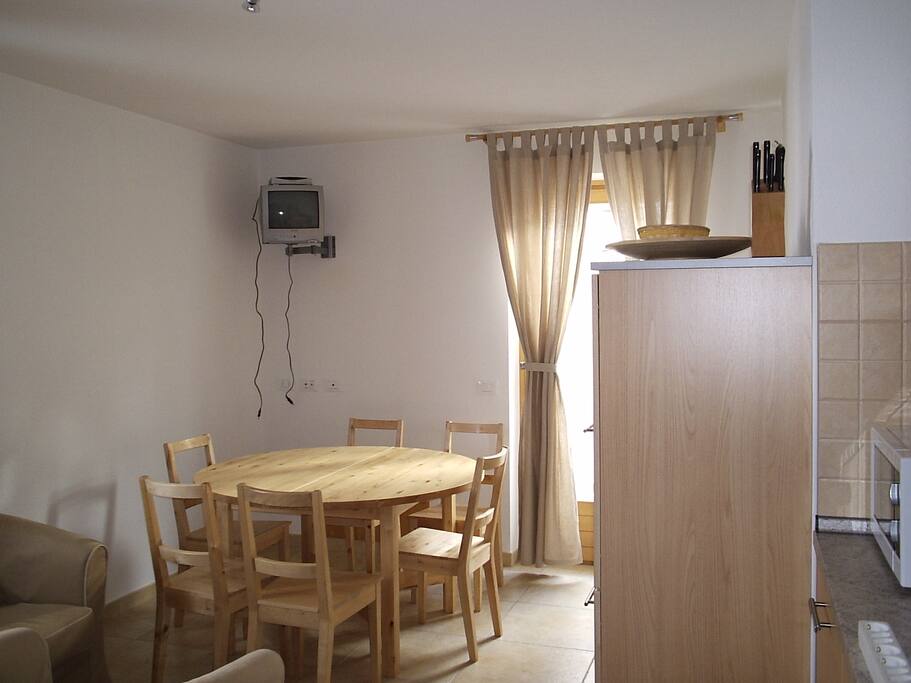 Dinning with access to terrace