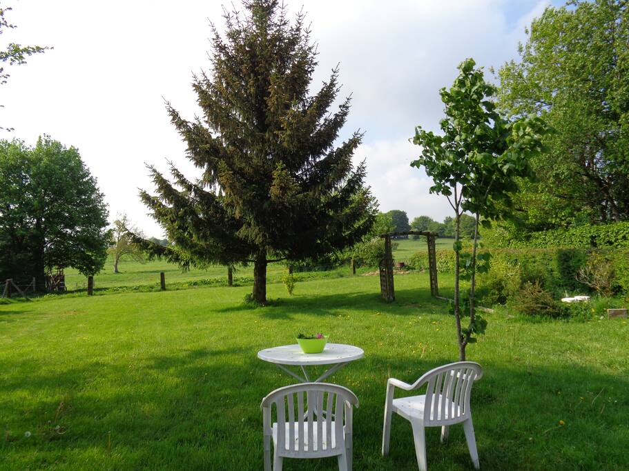 AU SAPIN VERT