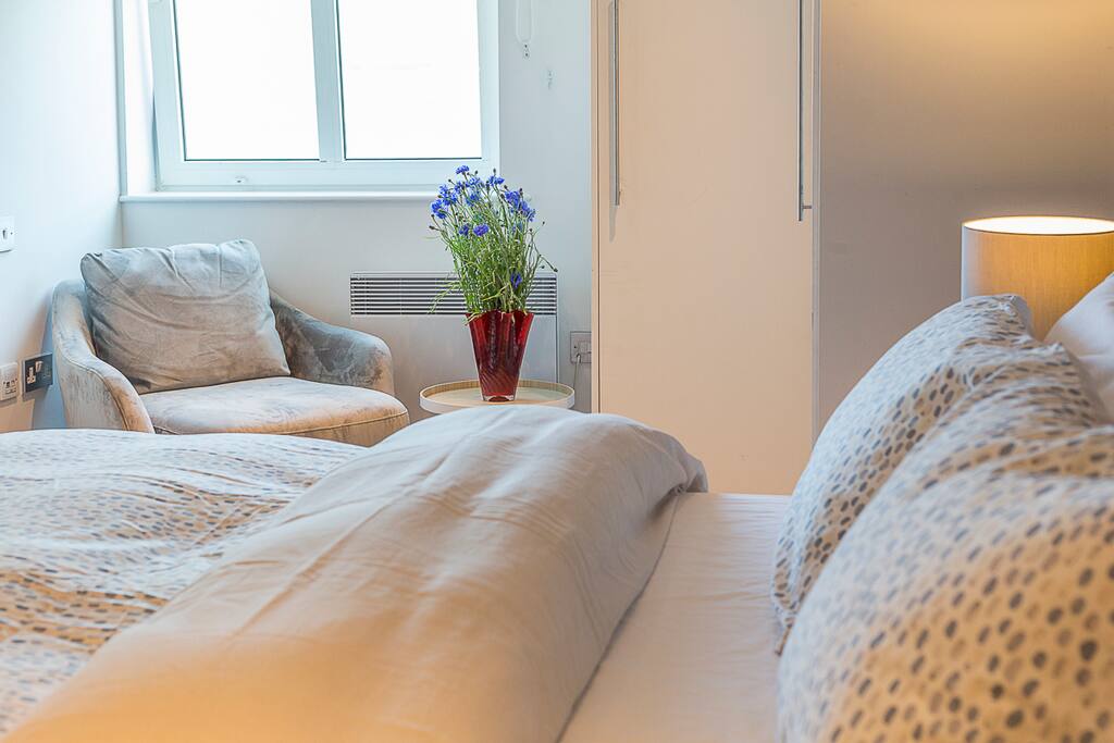 King bed