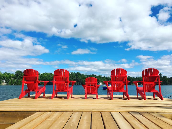 Muskoka MultiFamily Cottage! Cottages for Rent in Burk's Falls