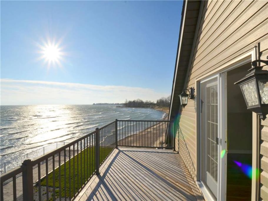 Luxury Lake House Lake Erie Waterfront Houses for Rent in Selkirk