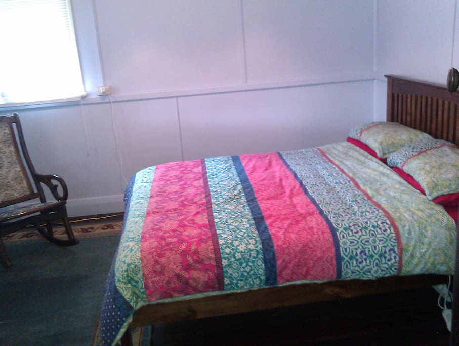 New Queen Bed.