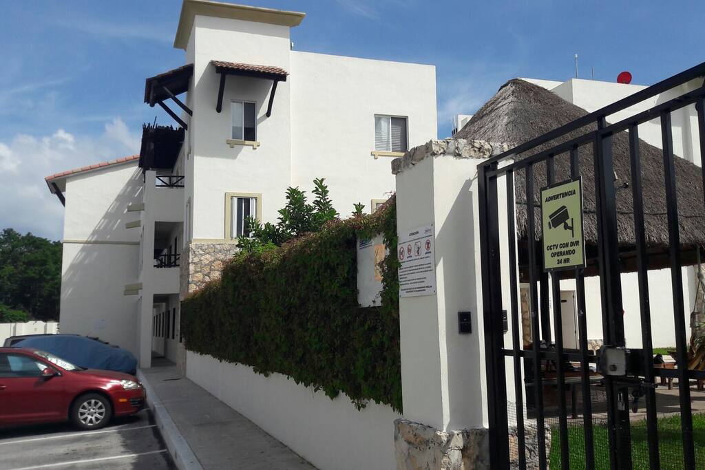 Entrada de la alberca