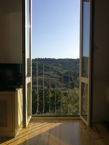 "La finestra sulla valle" - Garden & Parking