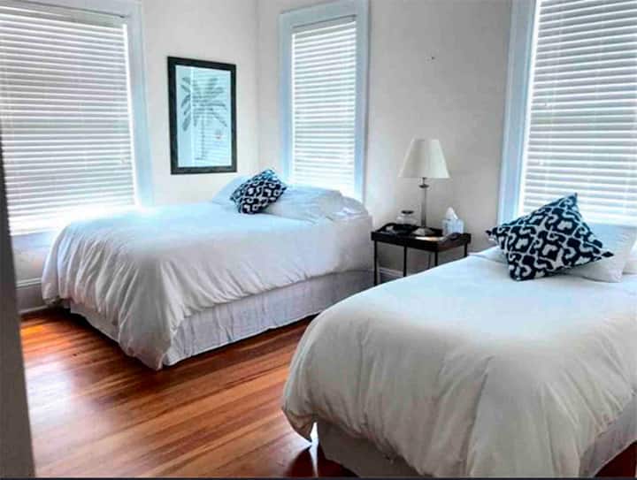 Double Twins 3rd Bedroom