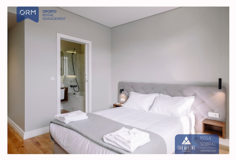 Bedroom 04 with double bed + Bathroom