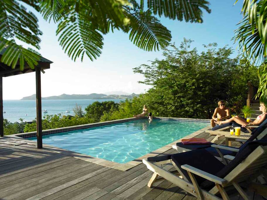 Spacious Pool Deck