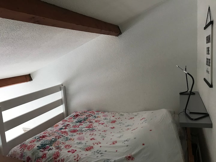 Dvojlôžko na mezaníne 