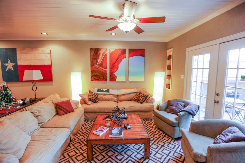 Hangout in this cozy living area that comfortably seats 8-10. Complete with 65" 4K UHD TV & Chromecast. This is a great space for small get togethers!