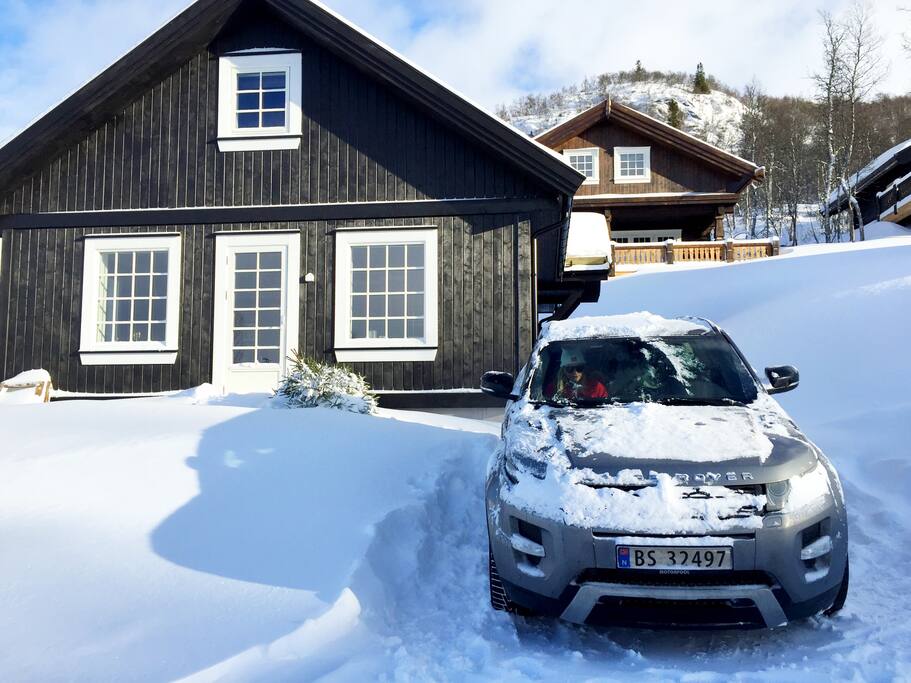Vinter, før terrassen ble bygget
