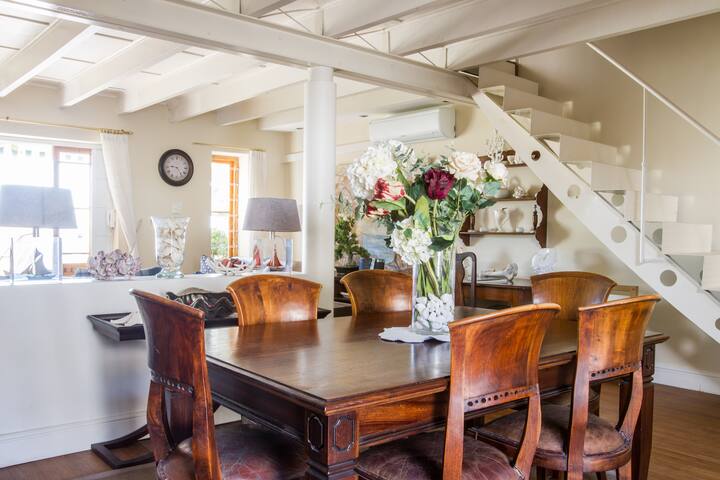 8 Bayview Terrace gallery image 3